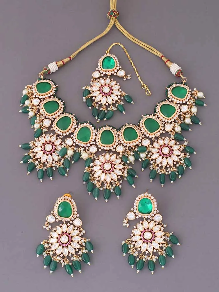 Emerald  Pranali Kundan Jewellery Set
