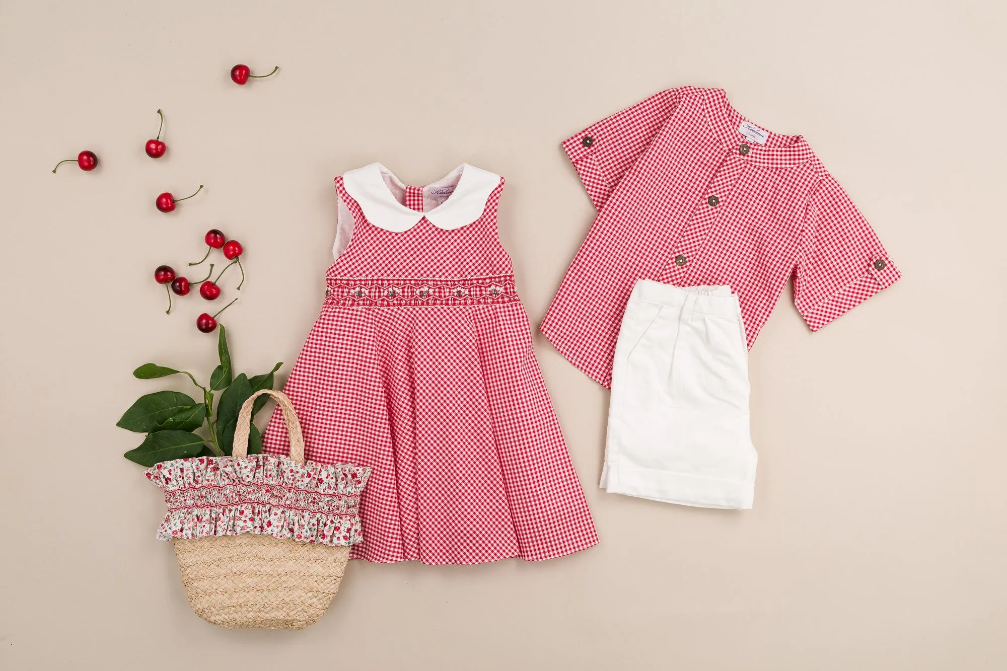 Maxence Boy Shirt with Mandarin Collar and Short Sleeves in Little Red Gingham