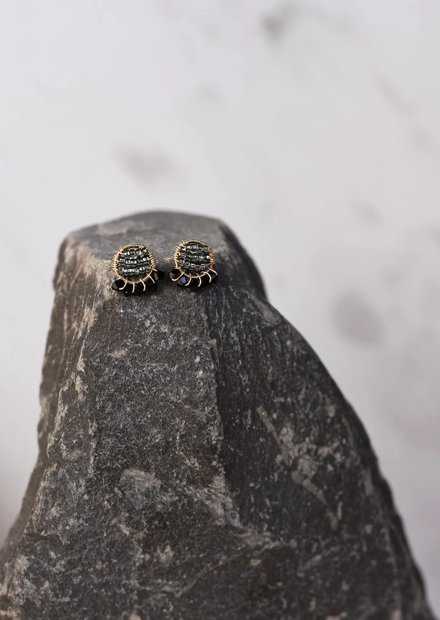 Mini Circle Crystal Earrings With Drops - SHINY GRAPHITE/BLACK